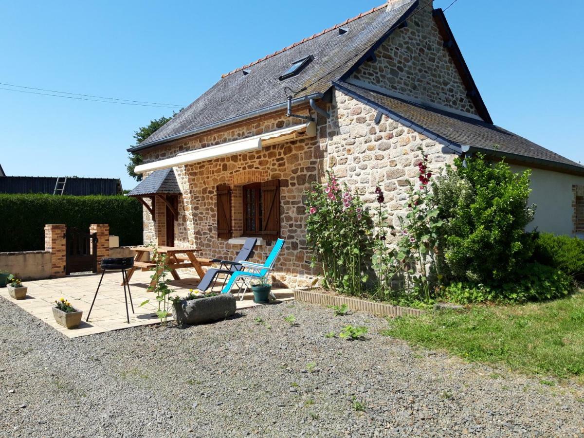 Les Roses Tremieres Villa Trans-la-Foret Exterior photo